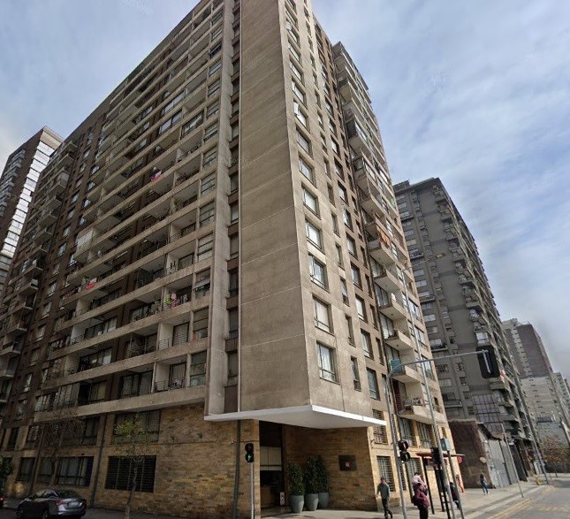 DEPTO UBICADO MUY CERCA  METROS Y HOSPITAL DE URGENCIA  